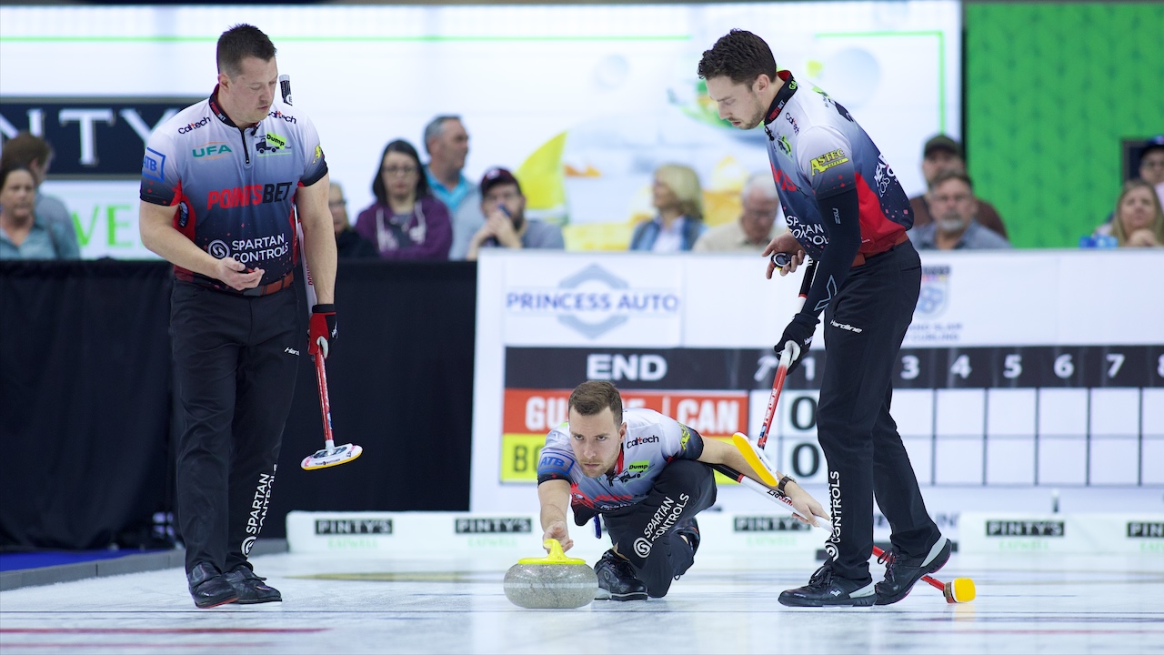 Bottcher edges Gushue in sharp win at Princess Auto Players Championship