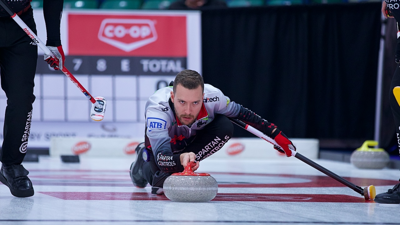 Bottcher scores six-ender during win over Carruthers at Co-op Canadian Open 