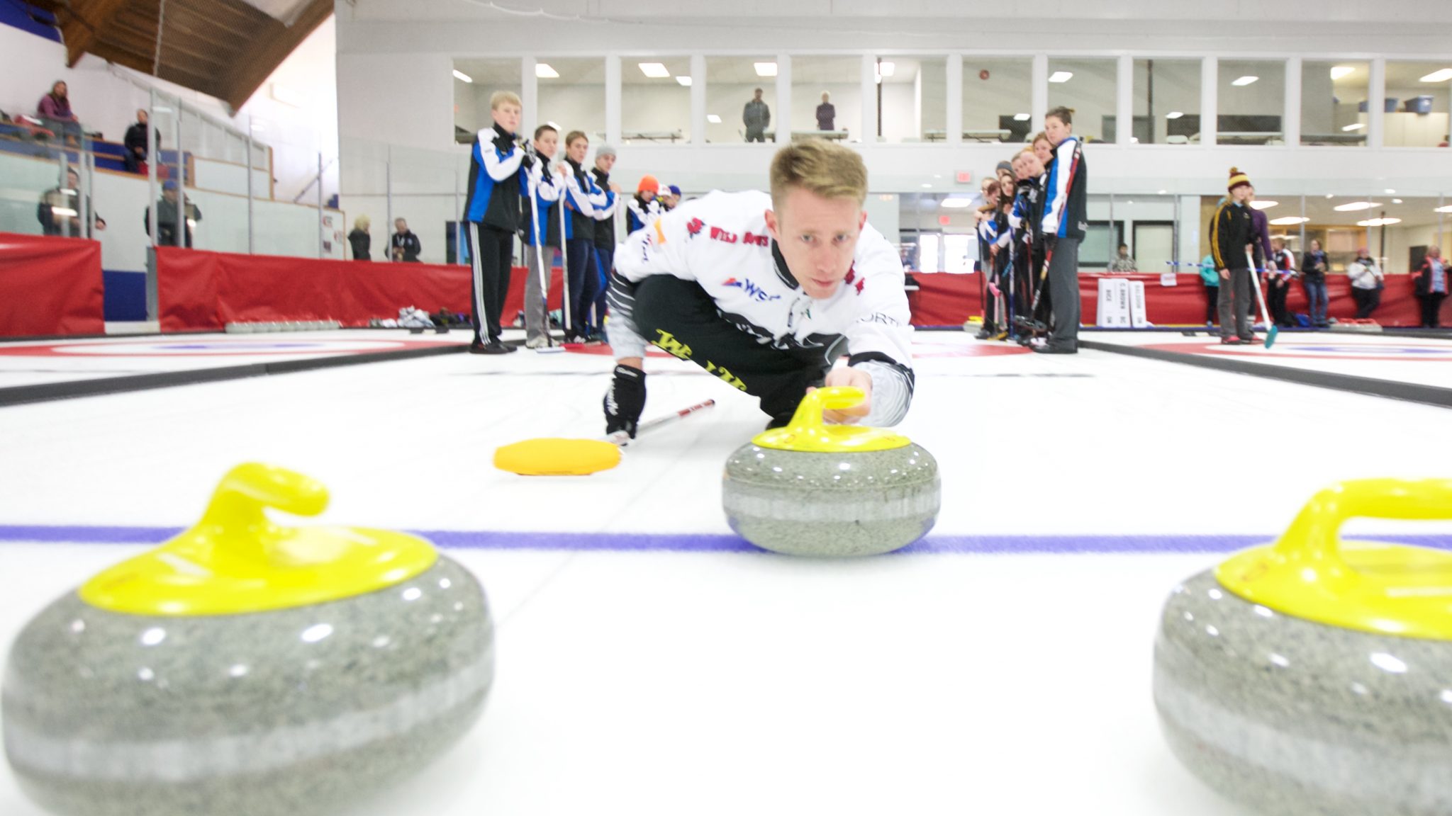 How Left Handed Curlers Have Adapted Their Game The Grand Slam Of Curling